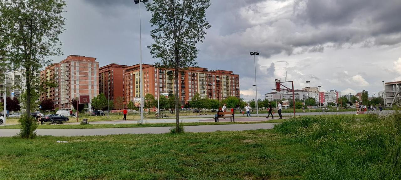 Superb 1 Bedroom In The Best Zone Of The City. Ferizaj Kültér fotó