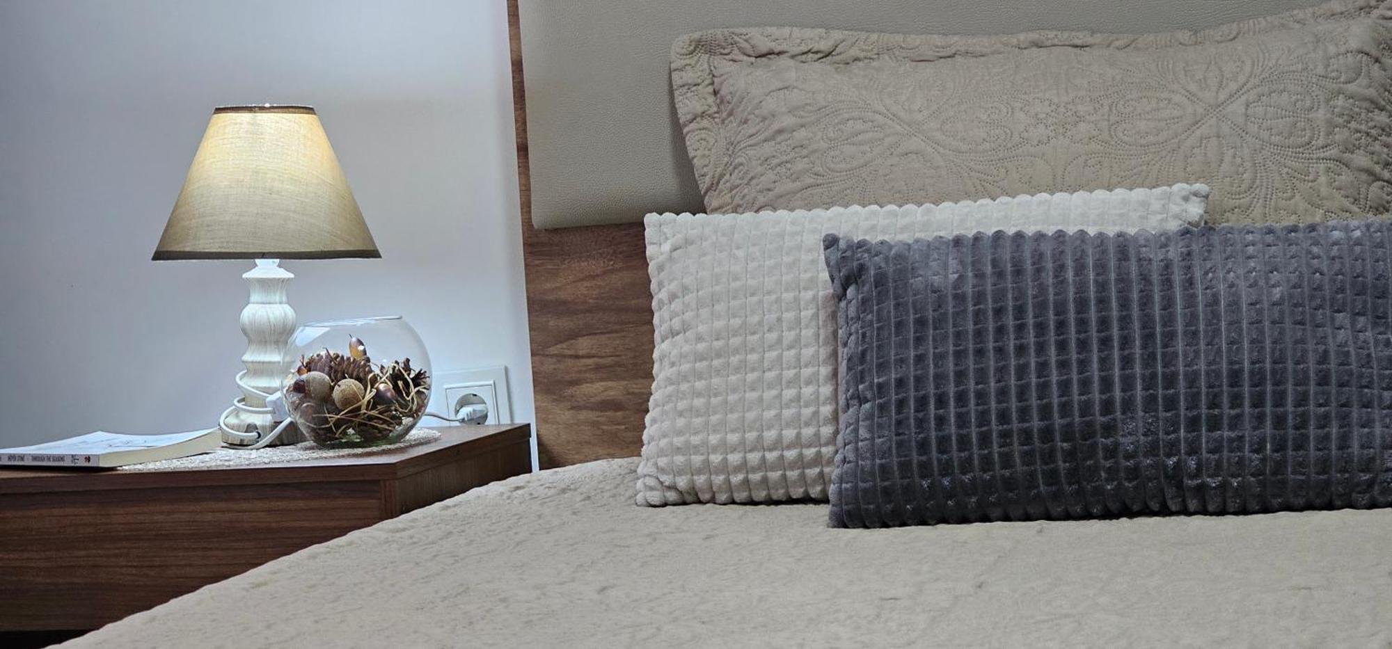 Superb 1 Bedroom In The Best Zone Of The City. Ferizaj Kültér fotó
