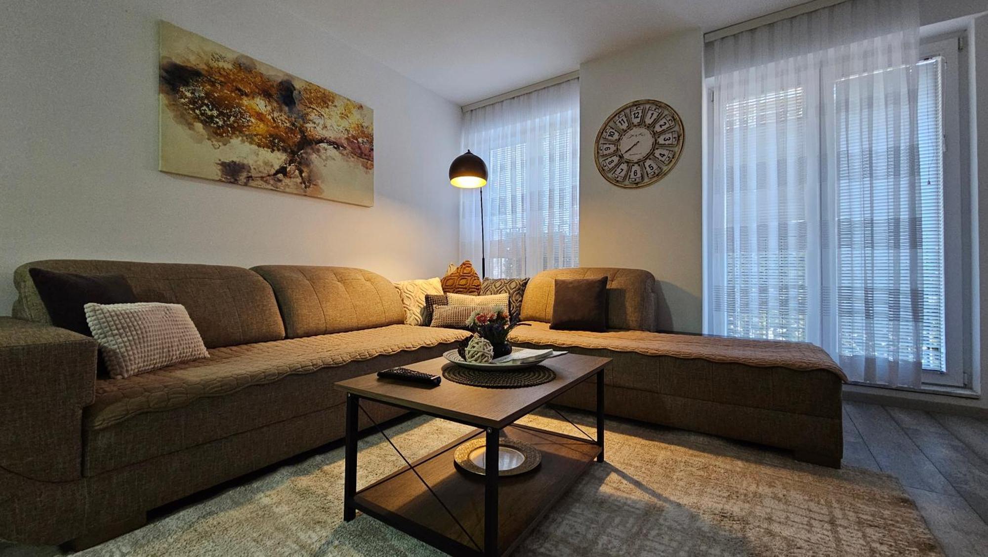 Superb 1 Bedroom In The Best Zone Of The City. Ferizaj Kültér fotó