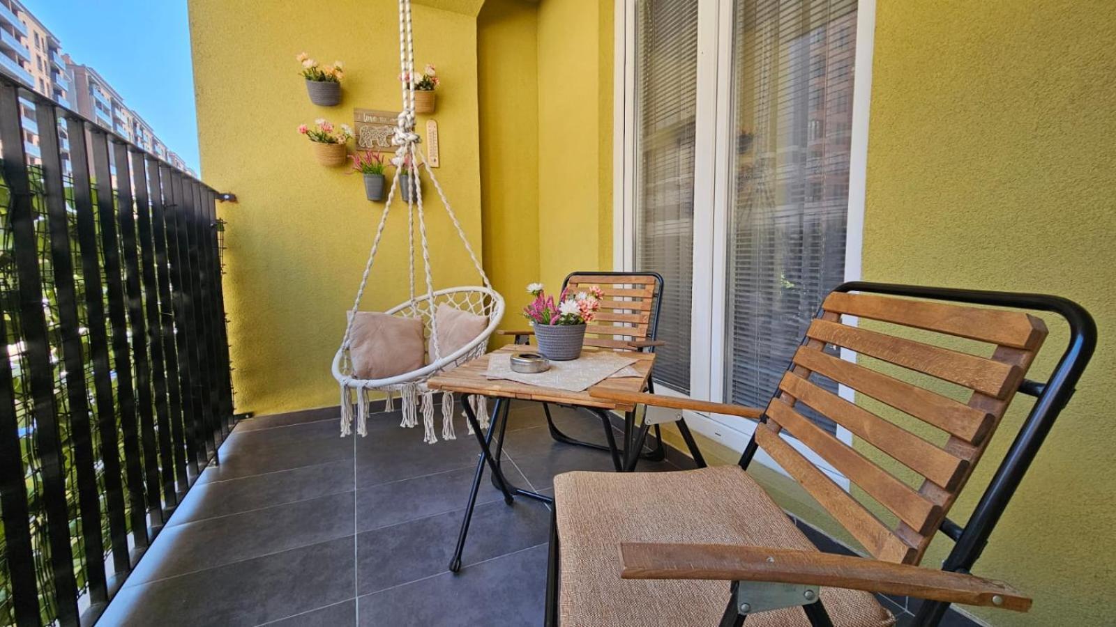 Superb 1 Bedroom In The Best Zone Of The City. Ferizaj Kültér fotó