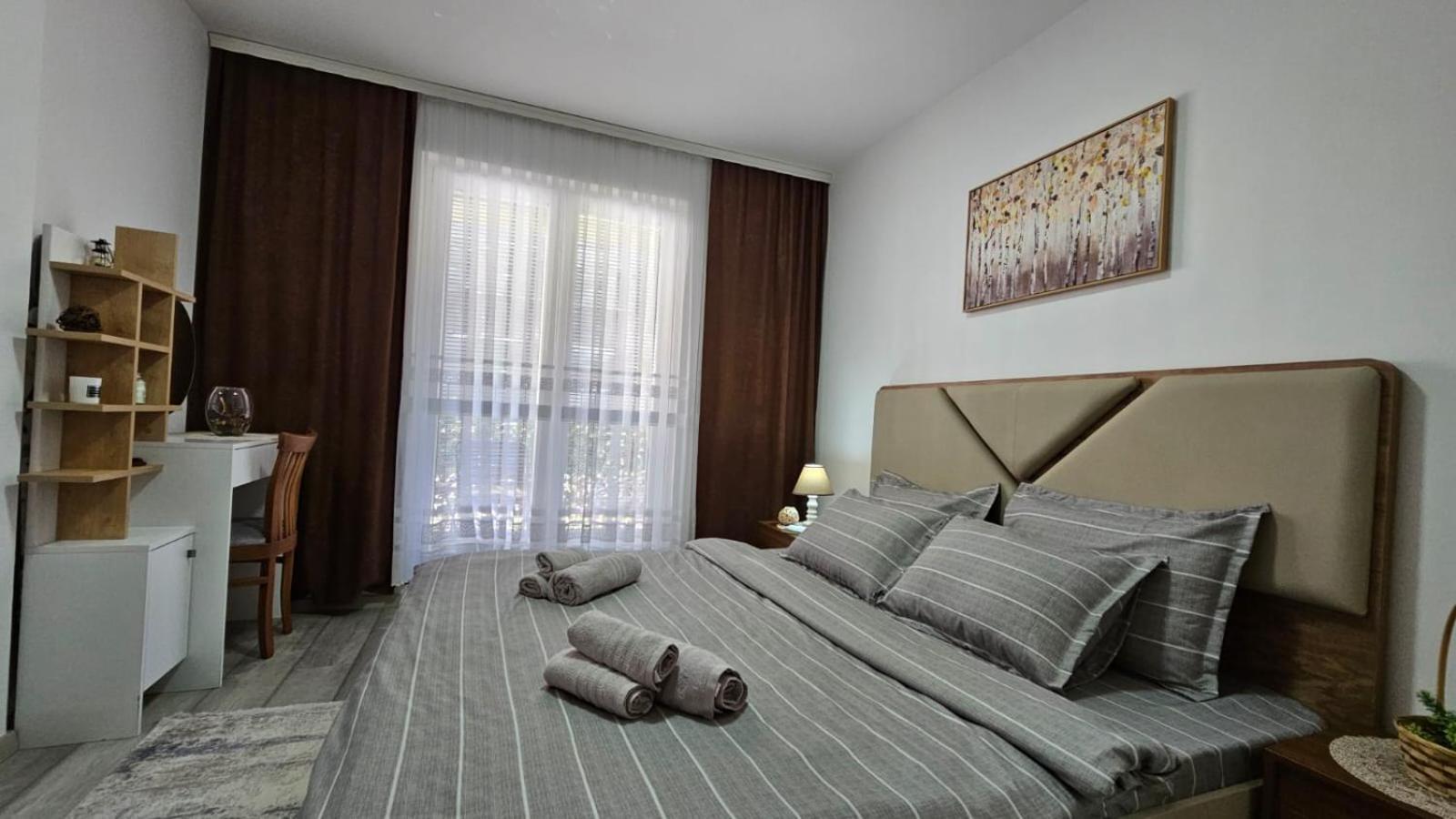 Superb 1 Bedroom In The Best Zone Of The City. Ferizaj Kültér fotó