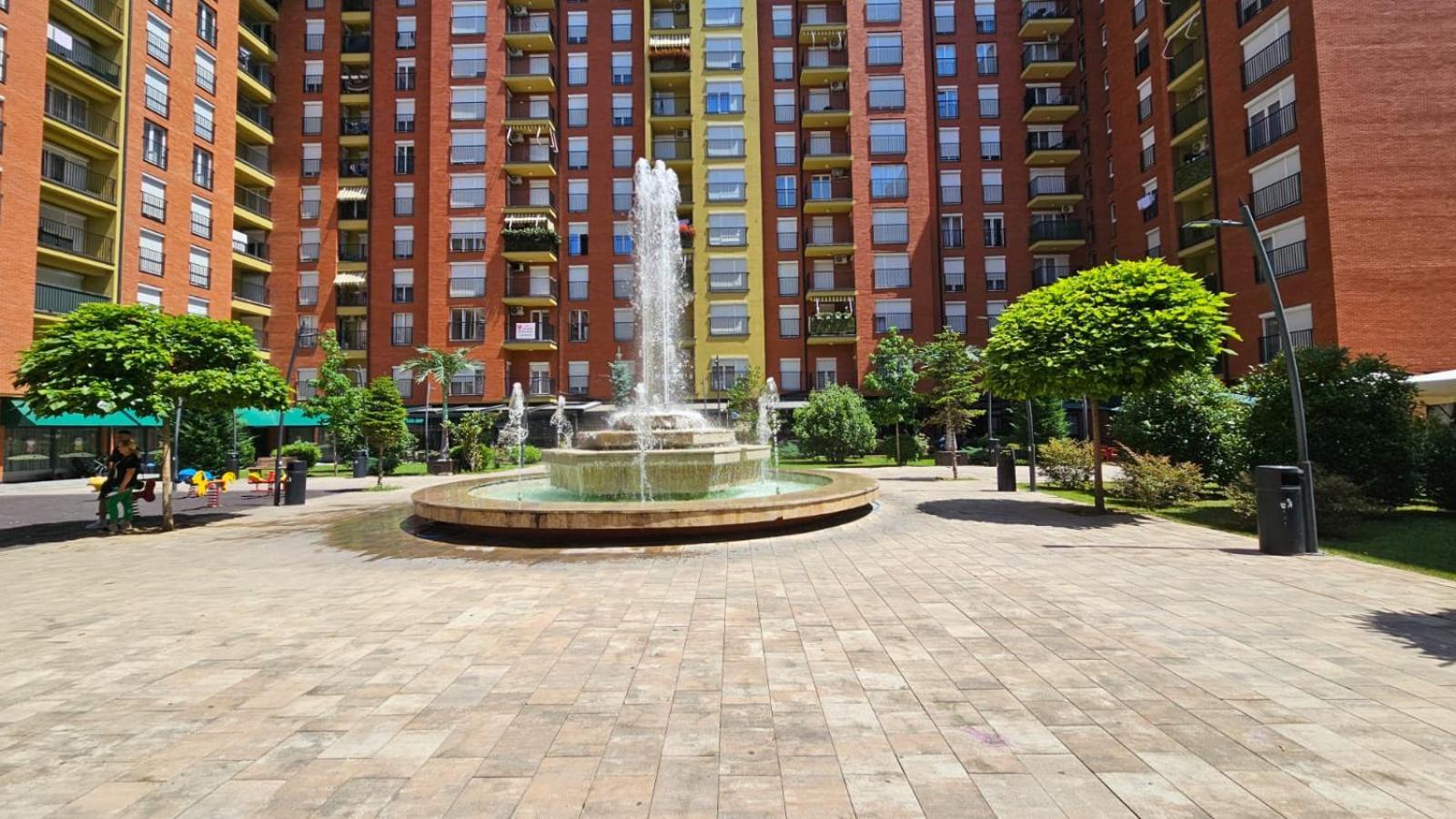 Superb 1 Bedroom In The Best Zone Of The City. Ferizaj Kültér fotó