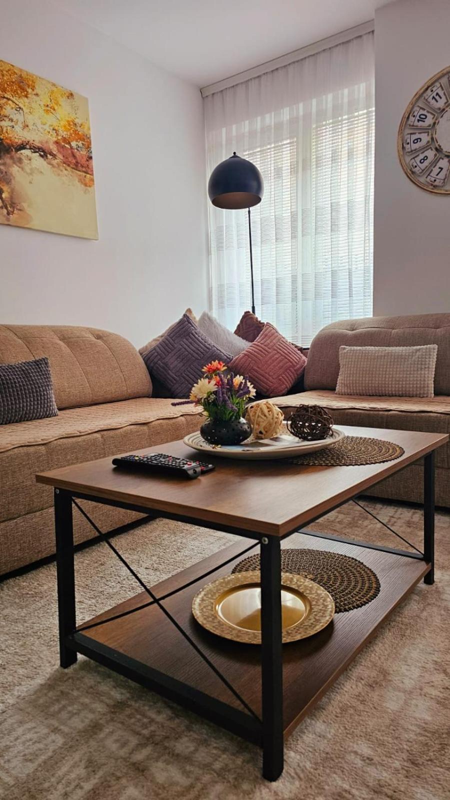 Superb 1 Bedroom In The Best Zone Of The City. Ferizaj Kültér fotó